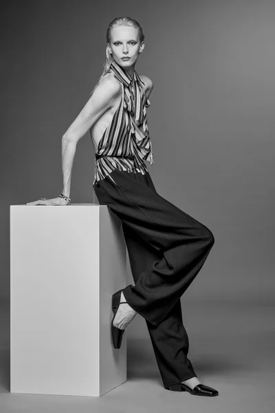 Look 13